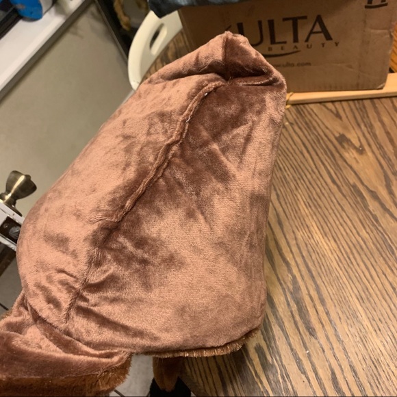 POOP HAT! - Picture 4 of 4